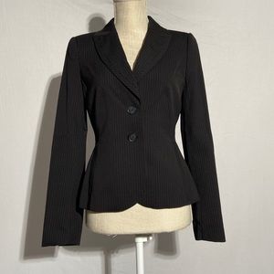 ANN TAYLOR VIRGIN WOOL BLAZER